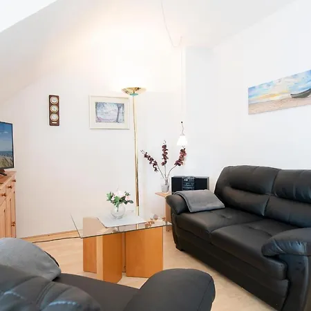 Schuetzenweg 7-9 13 Kellenhusen